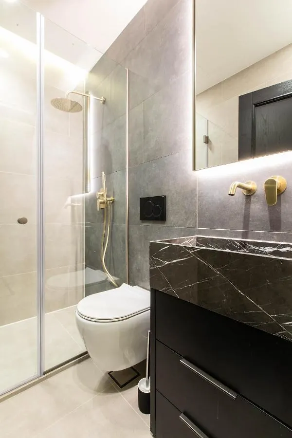 F & B Collection - Luxury Seafront 2 Bedroom Apartment Θεσσαλονίκη 0*,