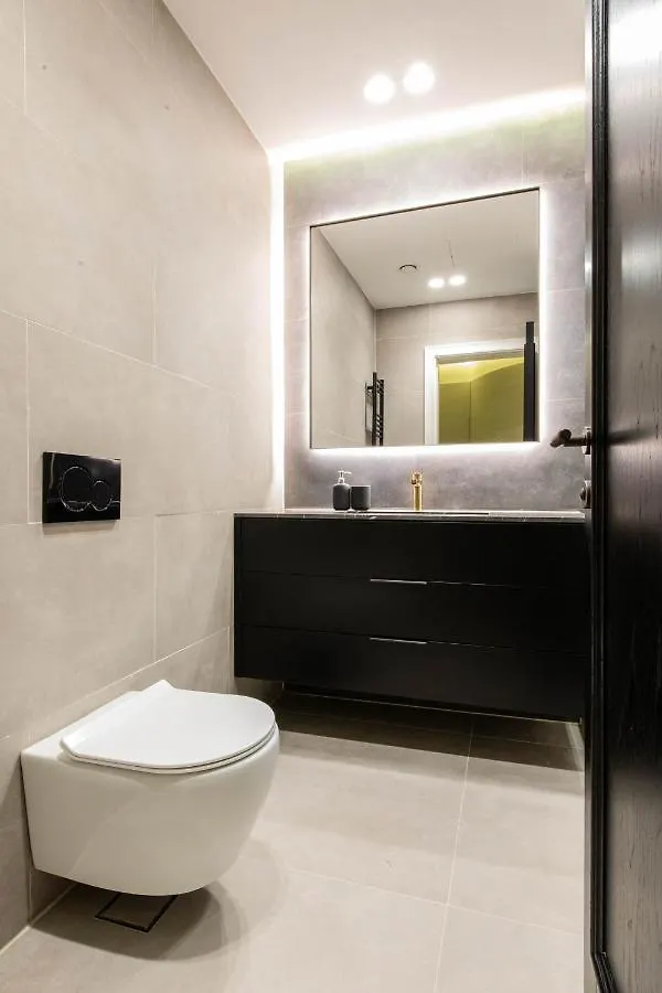 F & B Collection - Luxury Seafront 2 Bedroom Apartment Θεσσαλονίκη
